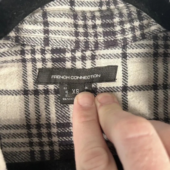 French Connection Sweater Womens XS White Grey Plaid Long Sleeve - Picture 4 of 8
